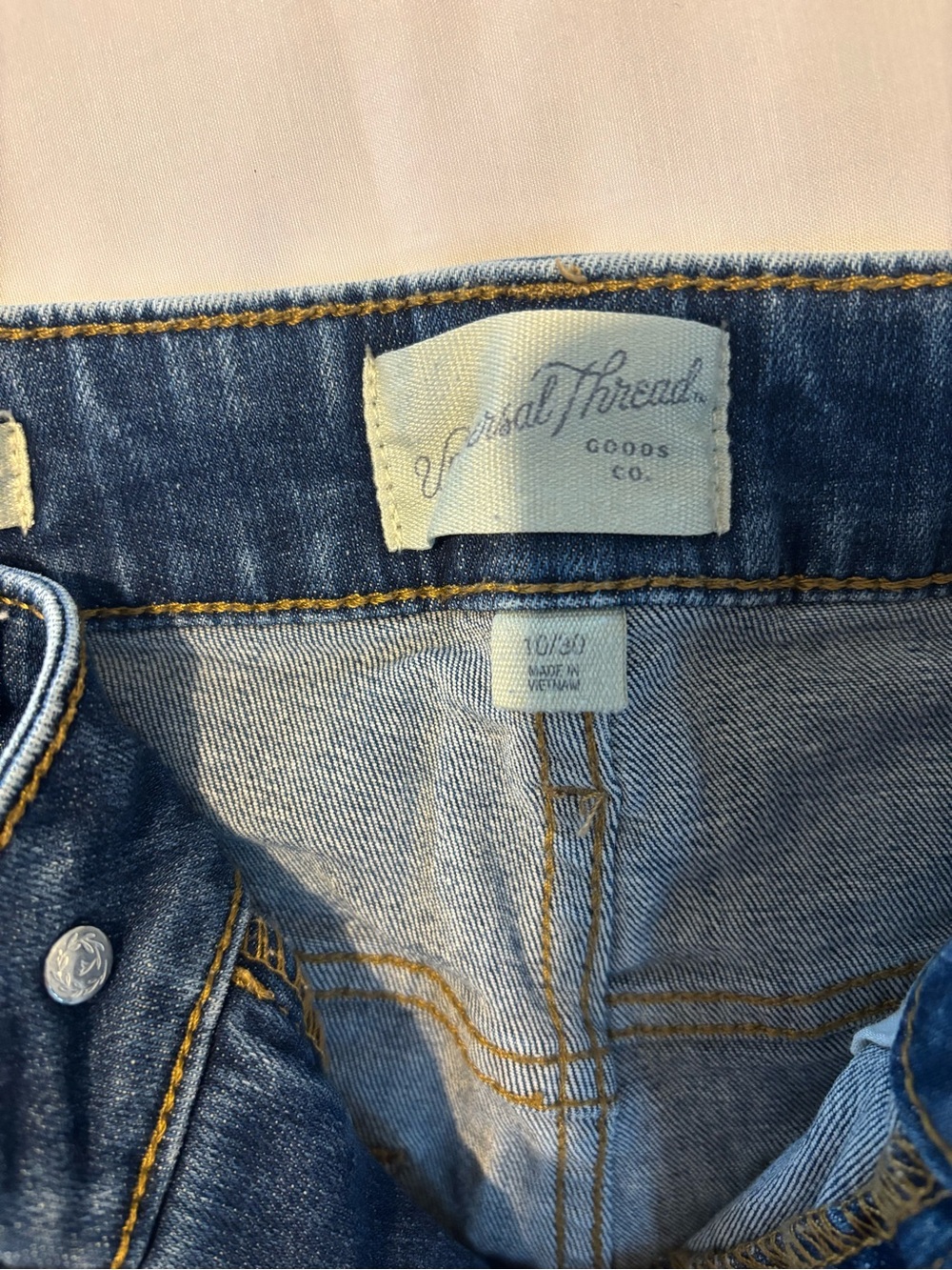 Versal Thread denim shorts